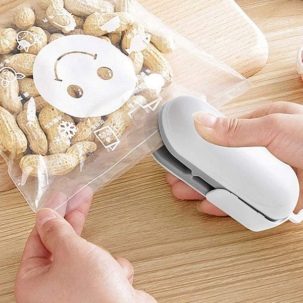 Mini Bag Sealer Handheld Vacuum Sealer and Cutter Brookstone