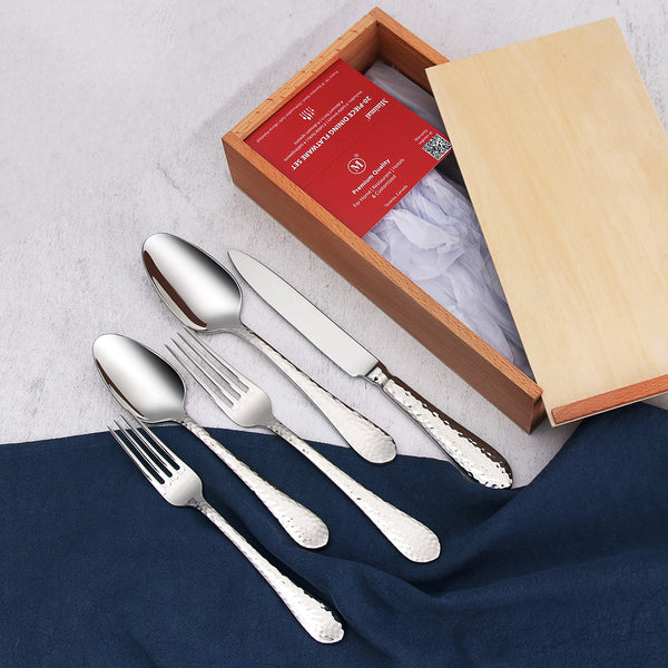 Minimal Stainless Steel Flatware Set of 20