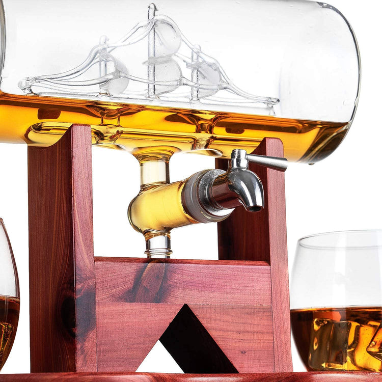 Whiskey Decanter Side Ship Set