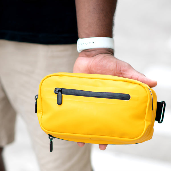 Side Pocket, wireless charging fanny pack – Ampere